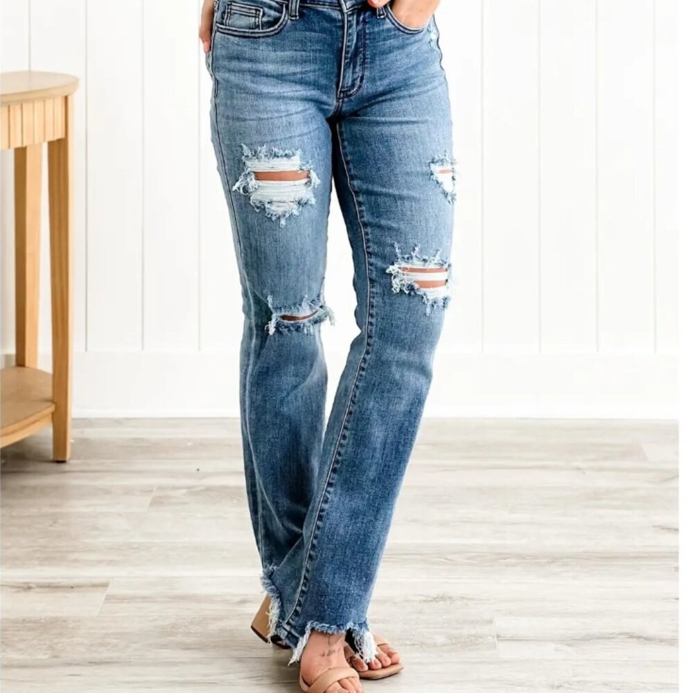 Judy Blue 90s Distressed Straight Leg Mid Rise Med Wash Denim- Size 5